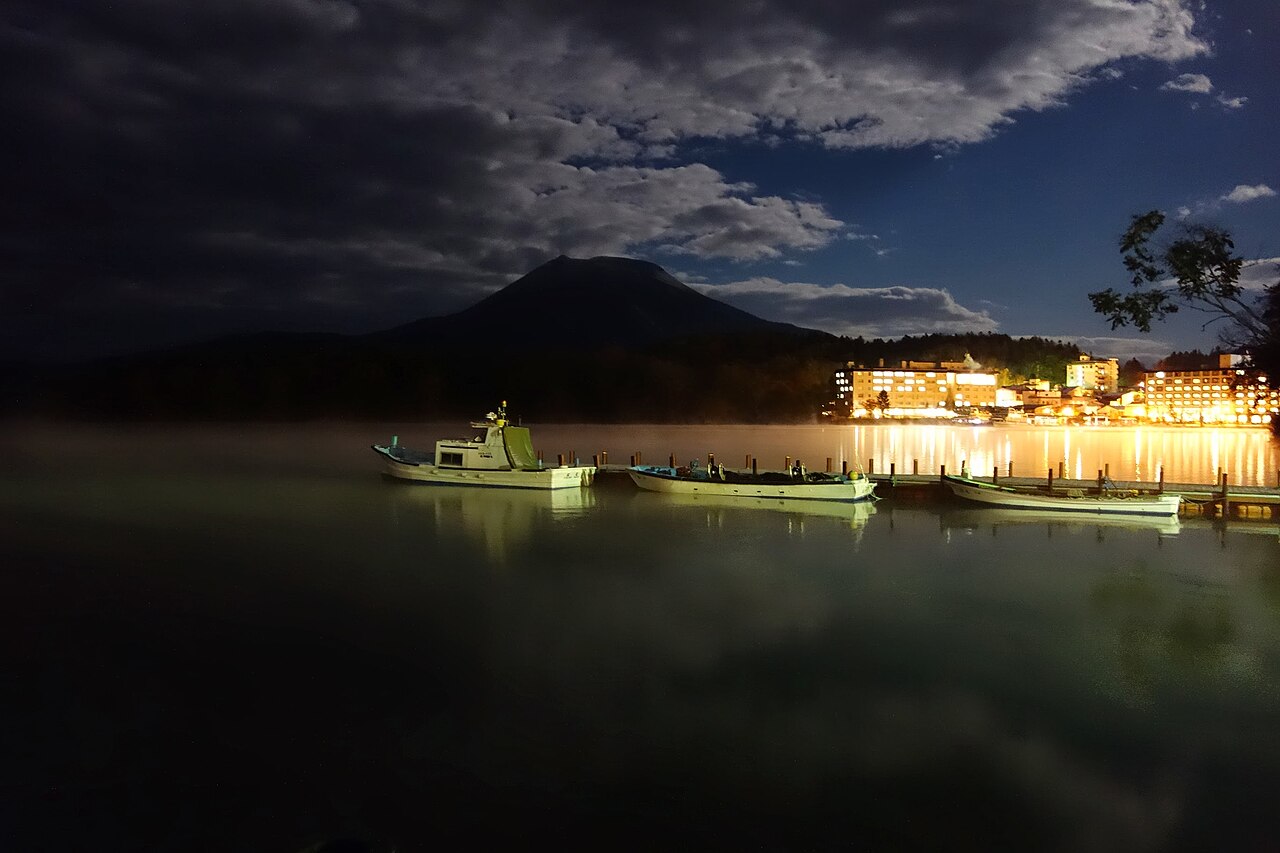 阿寒湖の夜景